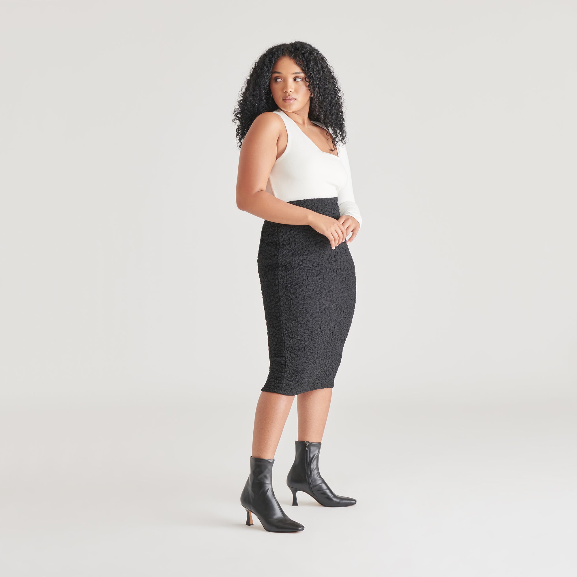 GLAMOR WIDE CALF BOOTS BLACK STELLA - Image 4