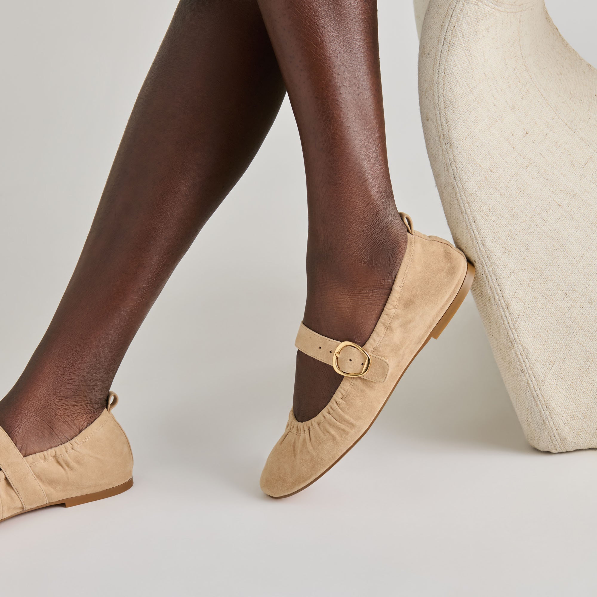 CAELY BALLET FLATS CAMEL SUEDE - Image 2