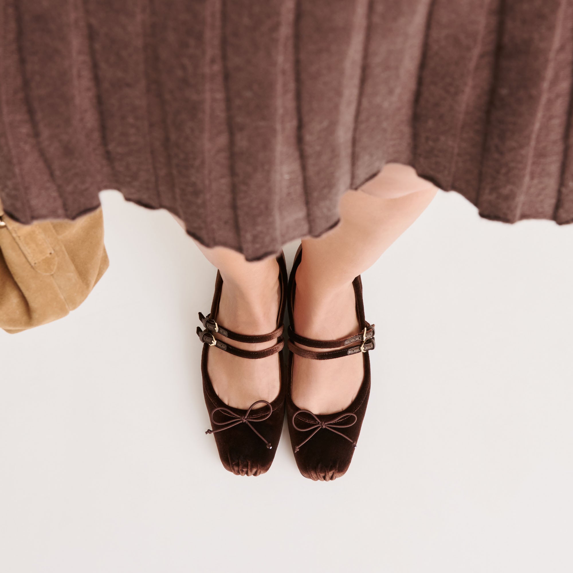 GIBSEN BALLET FLATS CHOCOLATE VELVET - Image 4