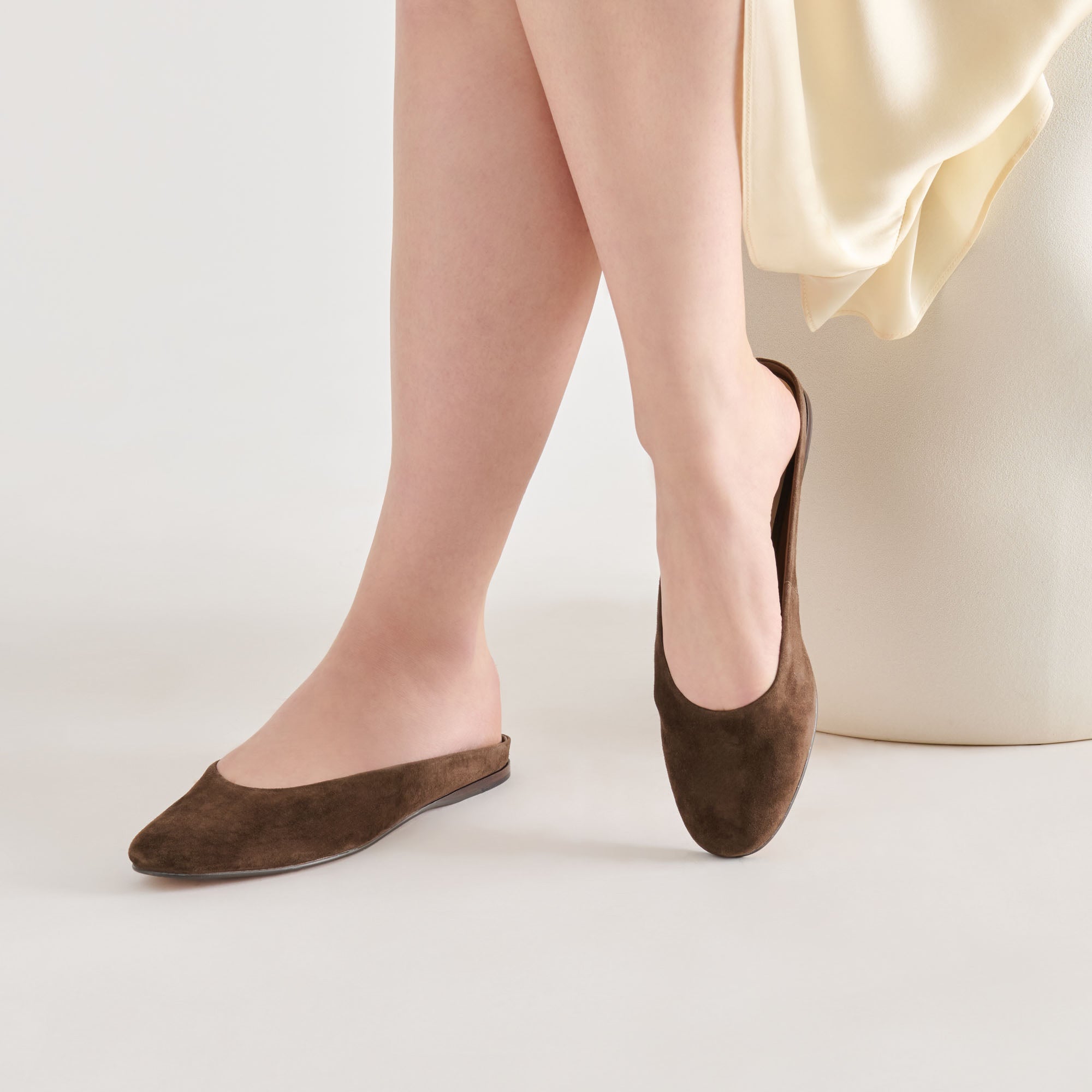 EILA FLATS DK BROWN SUEDE - Image 5